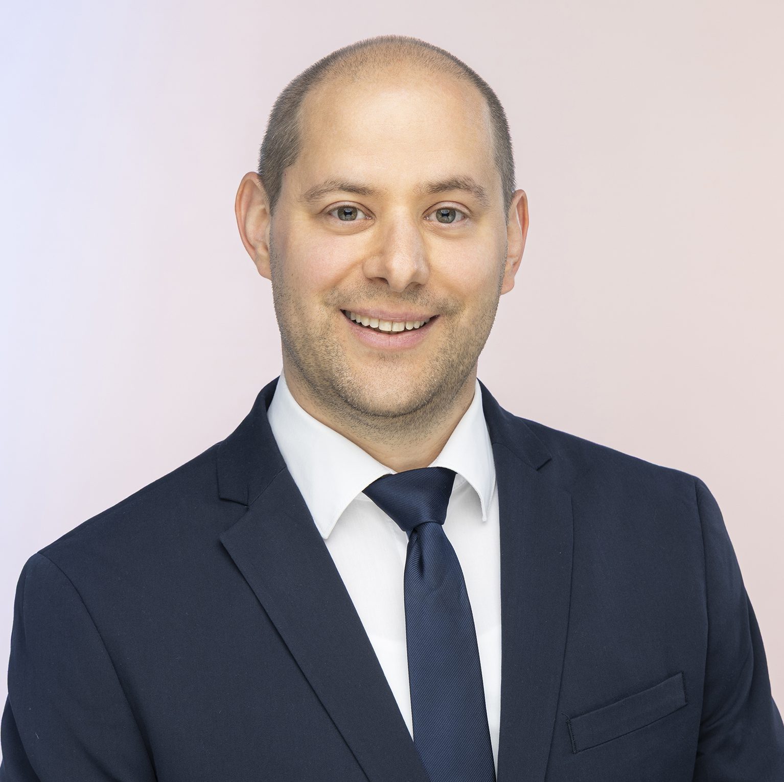 Jan Christopher Hoffmann, Unternehmensberater bei J & J Hoffmann Consulting GbR